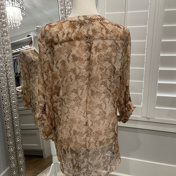 Sheer Animal Print Apt 9 Top - Picture 3 of 5